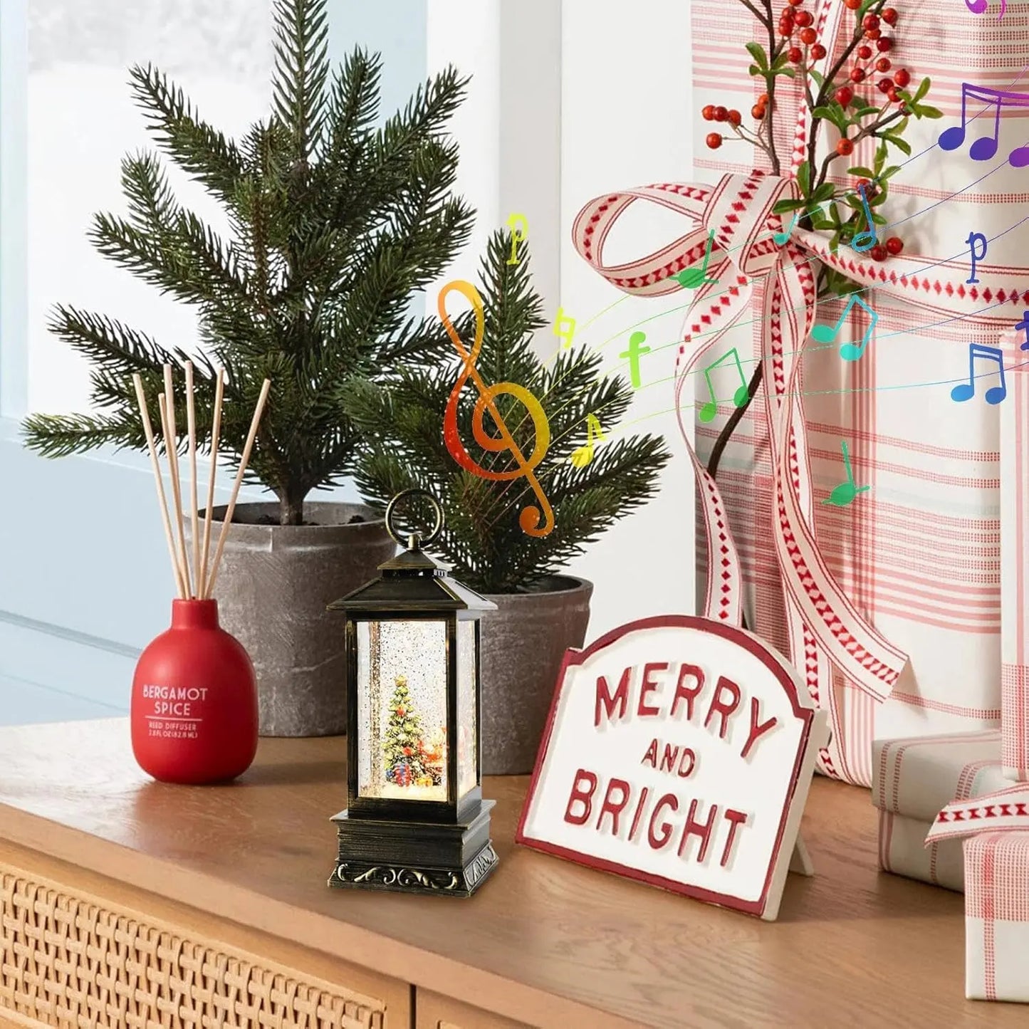 Декоративний новорічний ліхтар "Зимова казка"